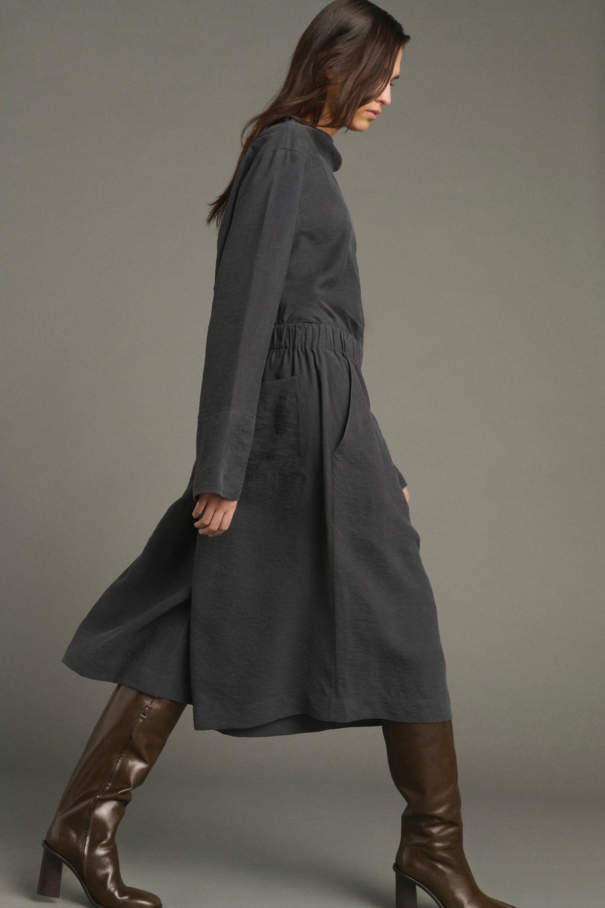Lexie Bermuda Shorts - Anthracite Grey - Silk - Women vue 3