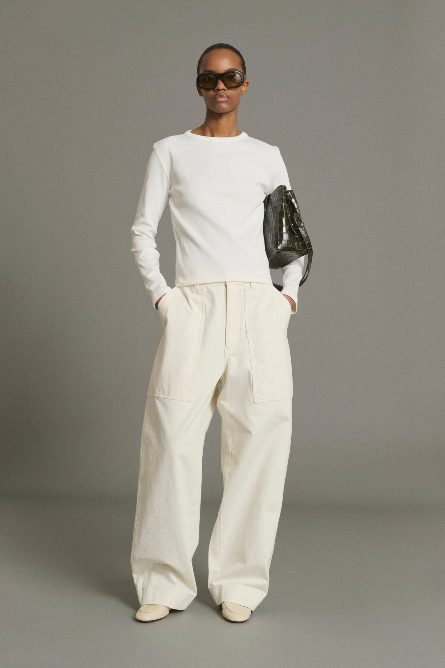 Flavie T-Shirt - White Organic Cotton Long Sleeves - Soeur