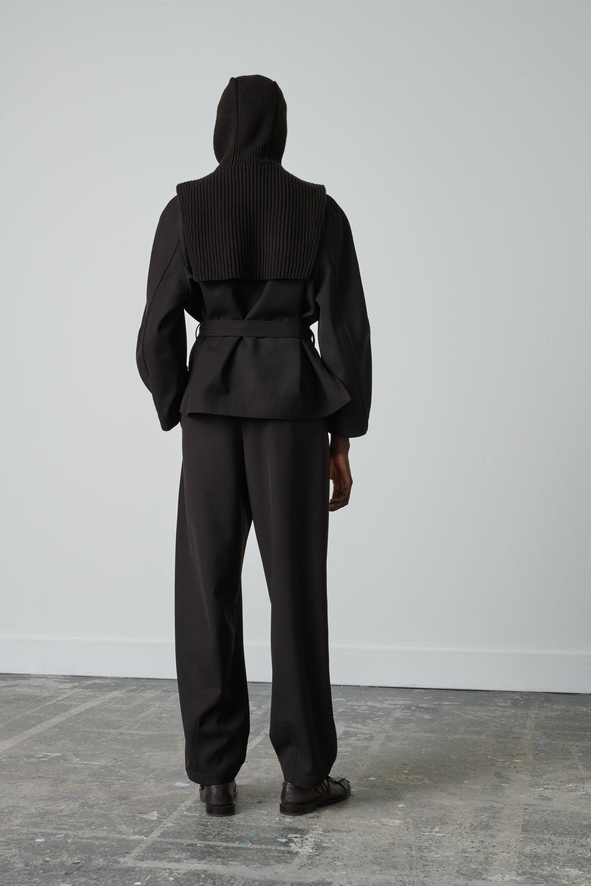 THEIA BLACK JACKET vue 9