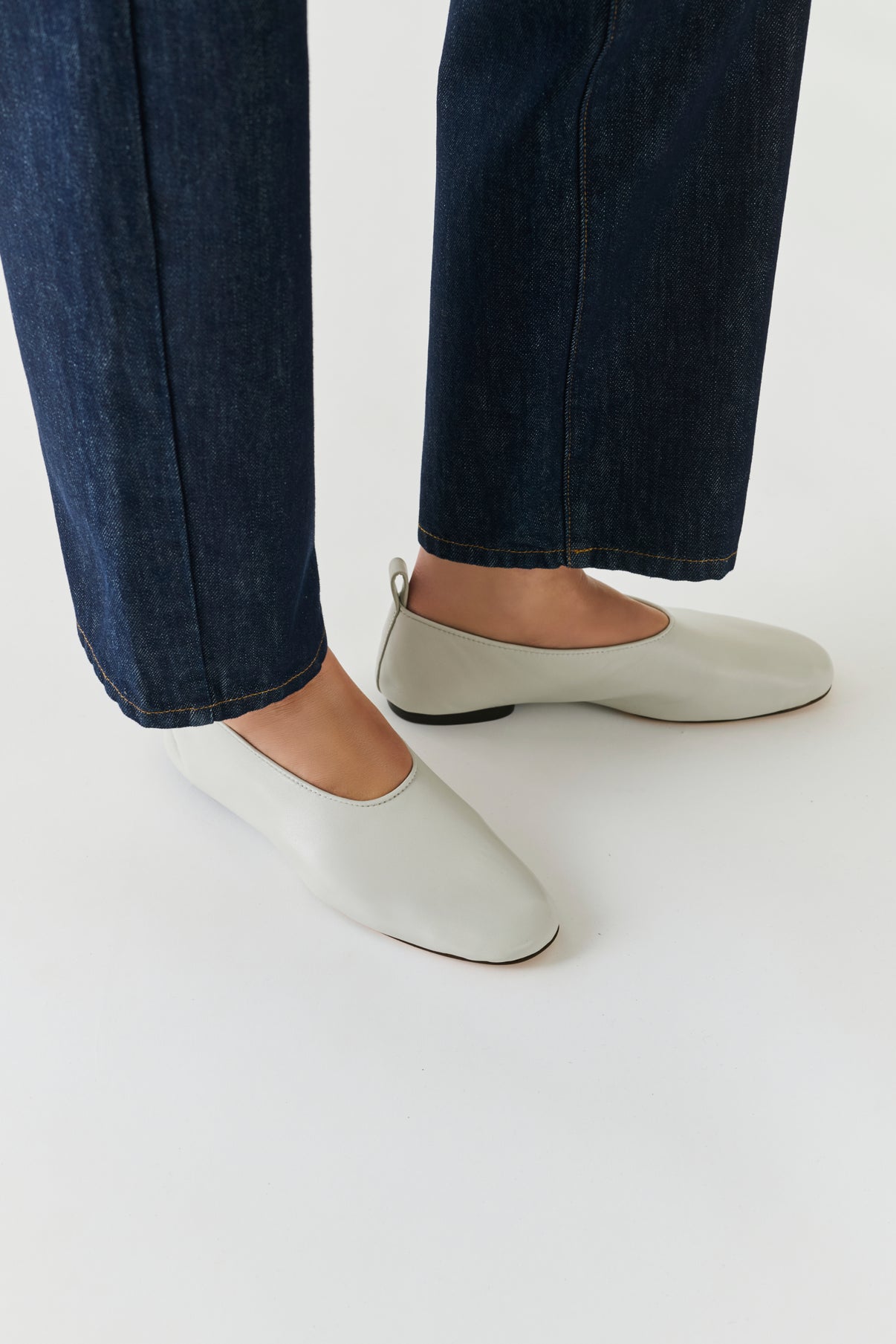 Bala Ballet Flats - Light Grey - Leather - Women vue 2
