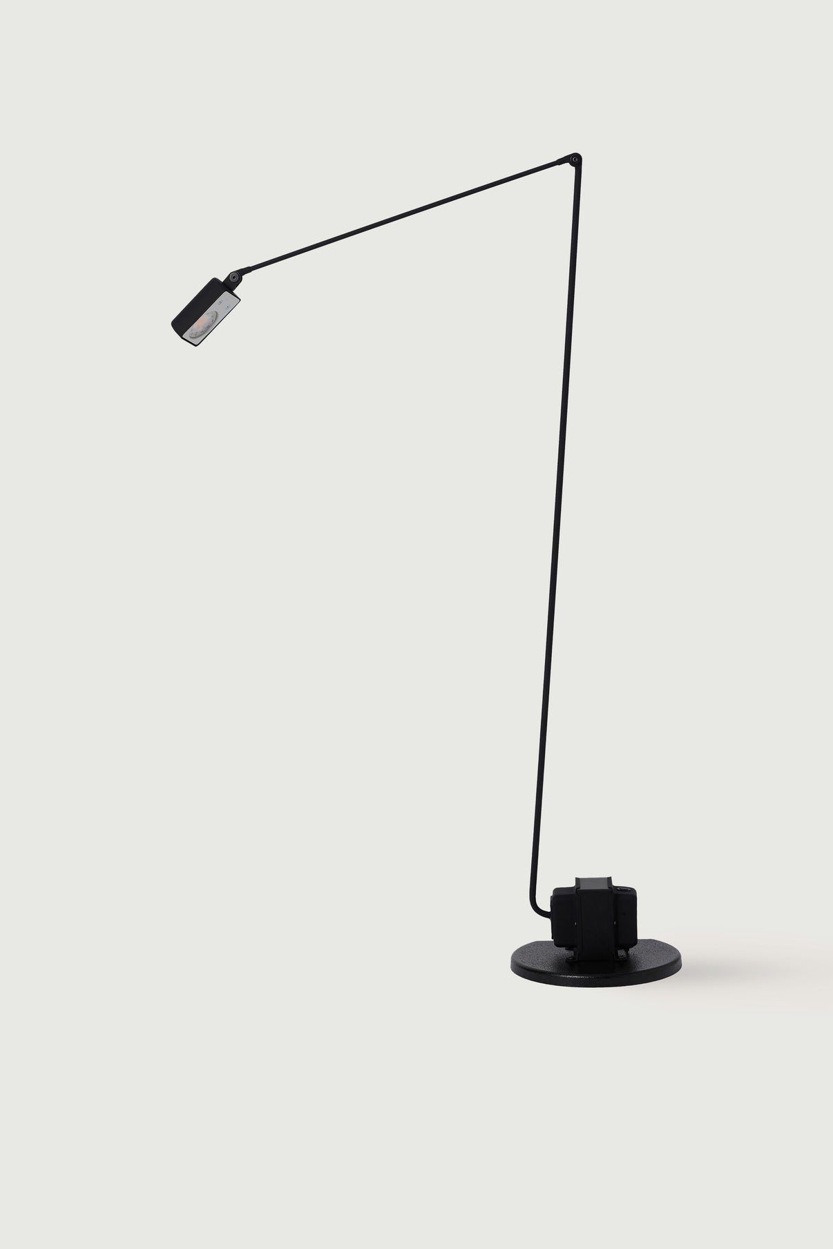 Lampe De Terre Daphine Terra, Lumina - Noir - Femme vue 4